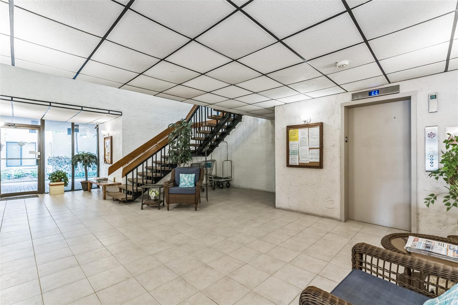 6219 PALMA DEL MAR BLVD S #301, ST PETERSBURG, FL — photo 33