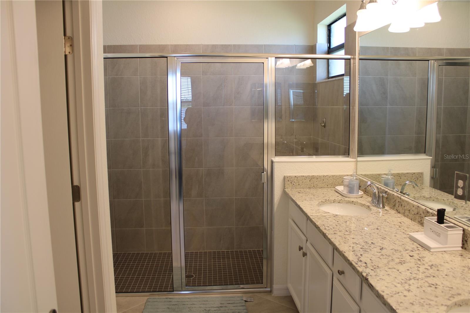 6647 CLAIRBORNE LN, BRADENTON, FL — photo 14