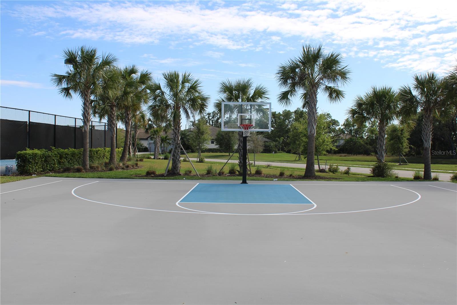 6647 CLAIRBORNE LN, BRADENTON, FL — photo 39