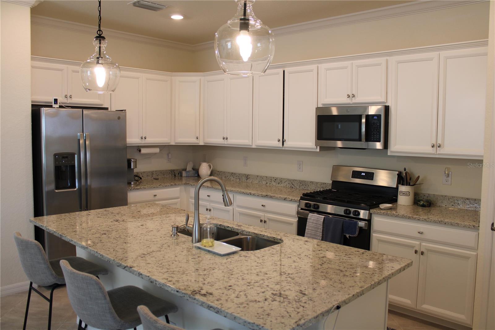 6647 CLAIRBORNE LN, BRADENTON, FL — photo 3