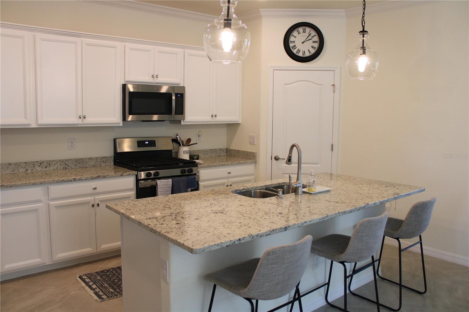 6647 CLAIRBORNE LN, BRADENTON, FL — photo 4