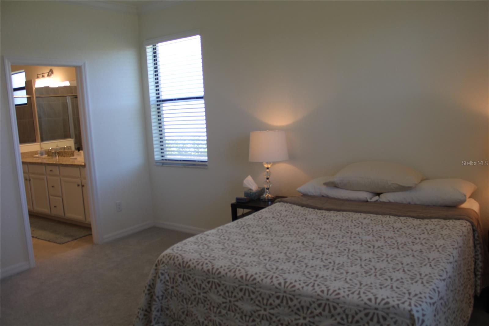 6647 CLAIRBORNE LN, BRADENTON, FL — photo 13