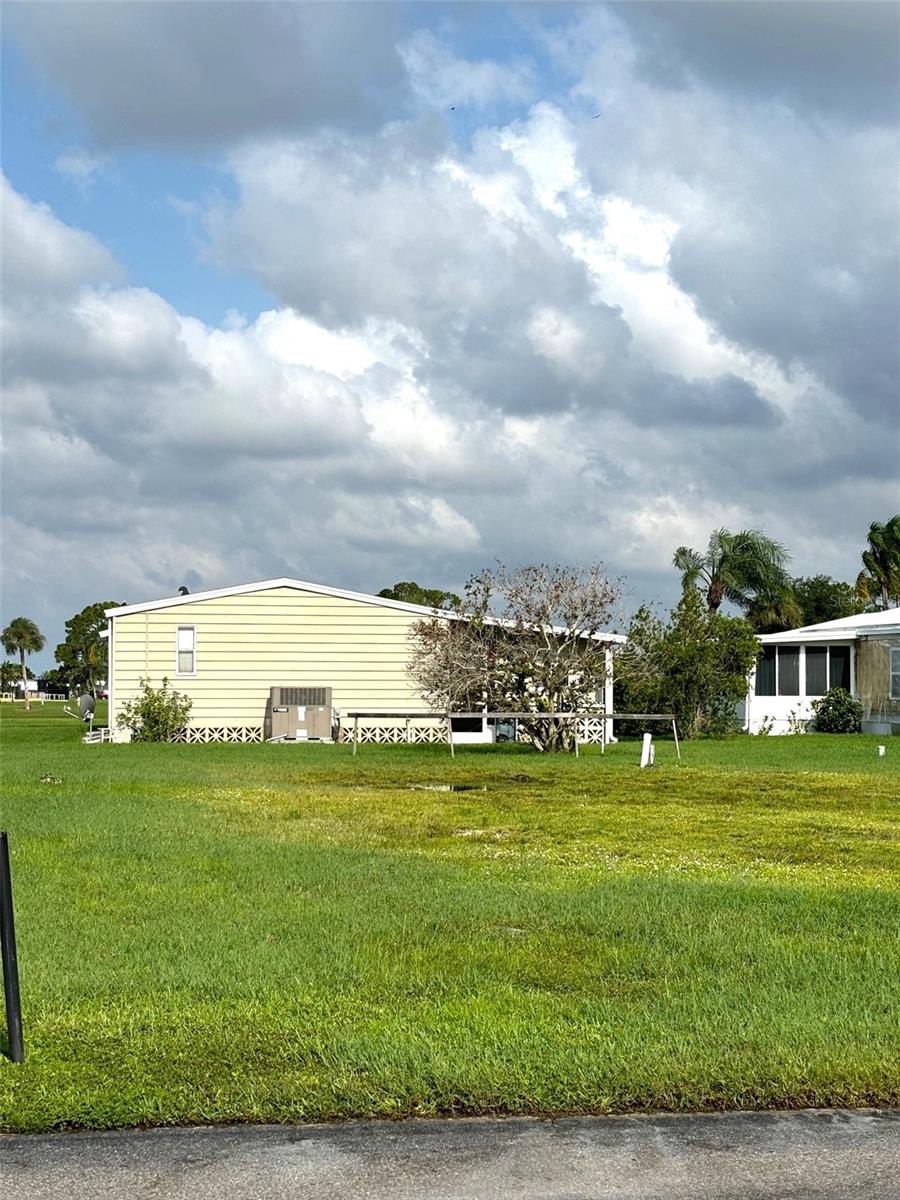 514 MADONNA, NORTH PORT, FL