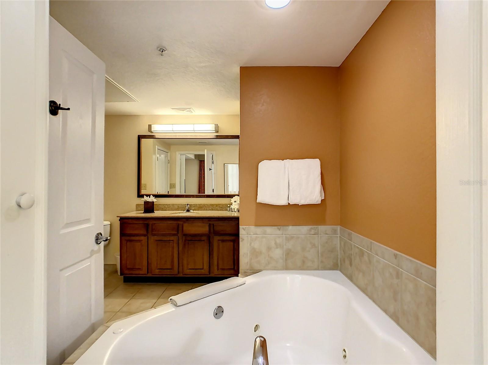 12538 FLORIDAYS RESORT DR #C-211, ORLANDO, FL — photo 33