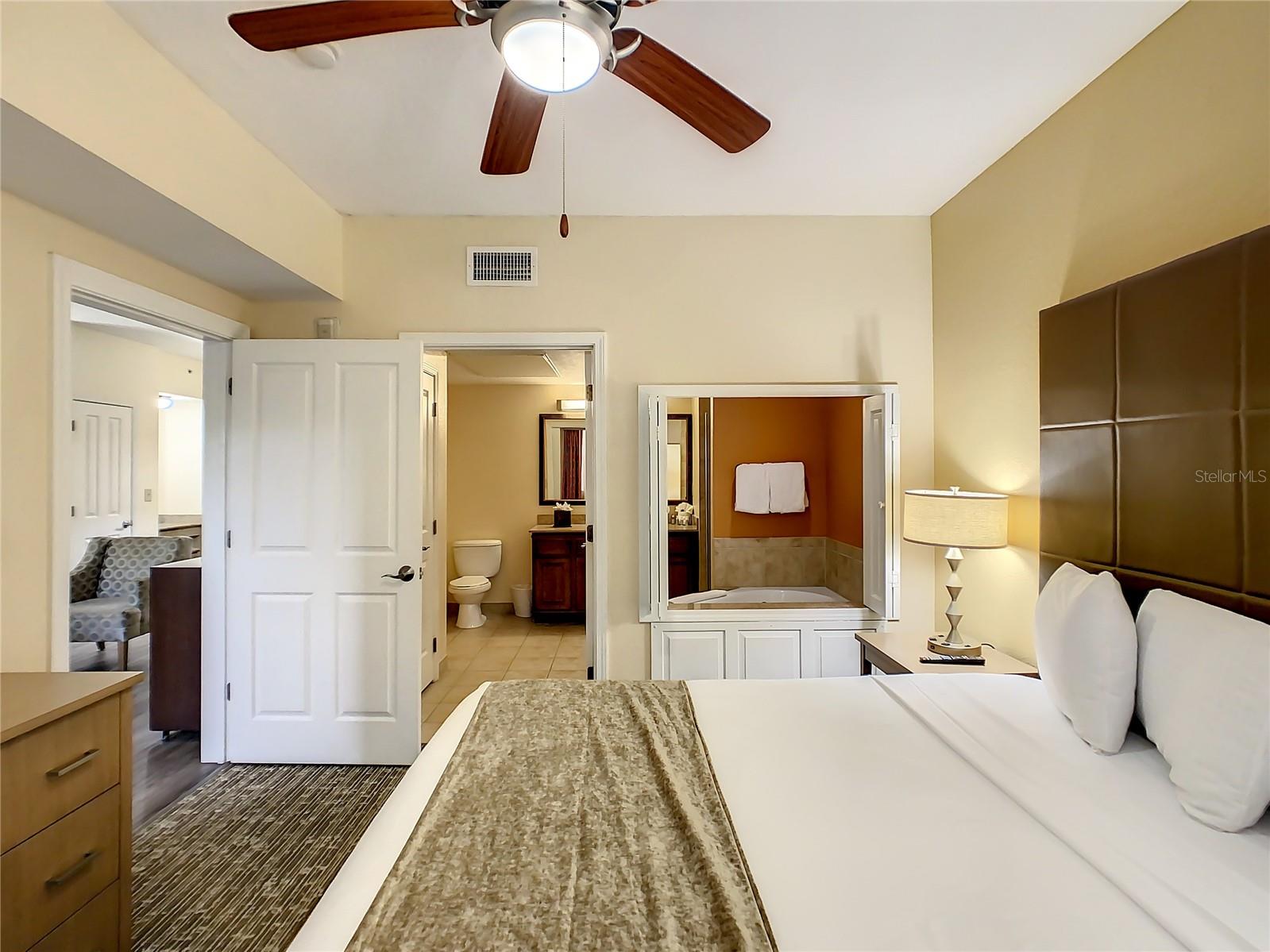 12538 FLORIDAYS RESORT DR #C-211, ORLANDO, FL — photo 34