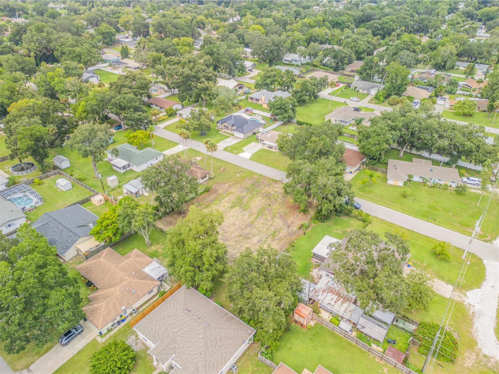 2324 ORANGE TREE DR, EDGEWATER, FL — photo 11