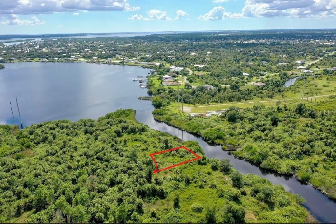 1591 VERANDA TER, PUNTA GORDA, FL — photo 3