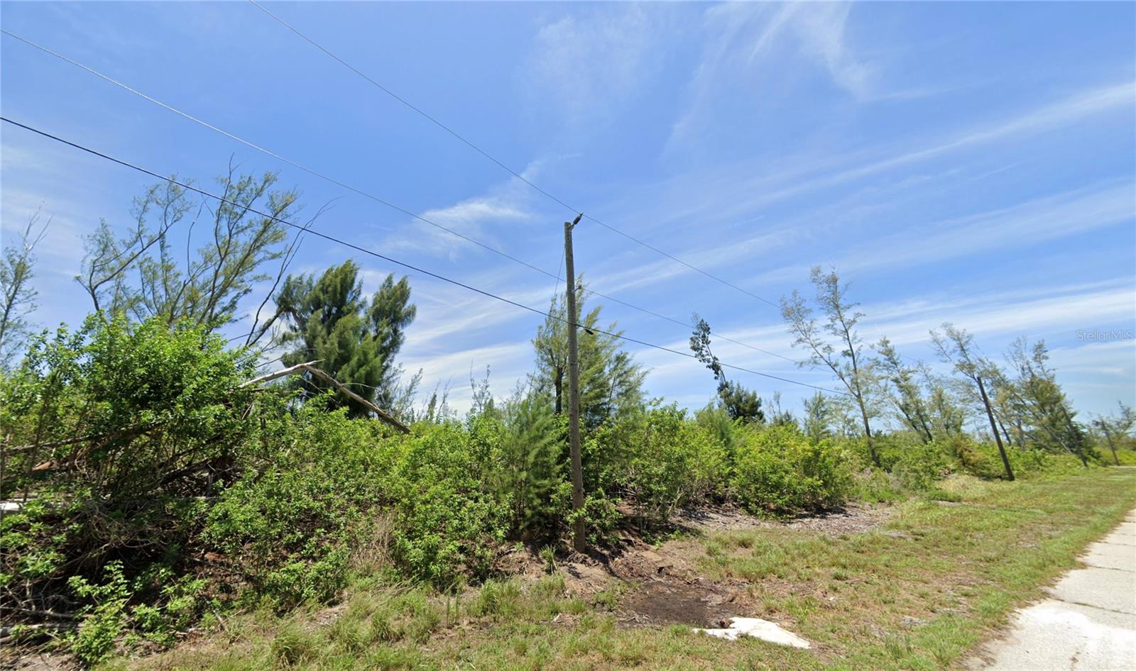 16449 LIGGETT CIR, PORT CHARLOTTE, FL — photo 16
