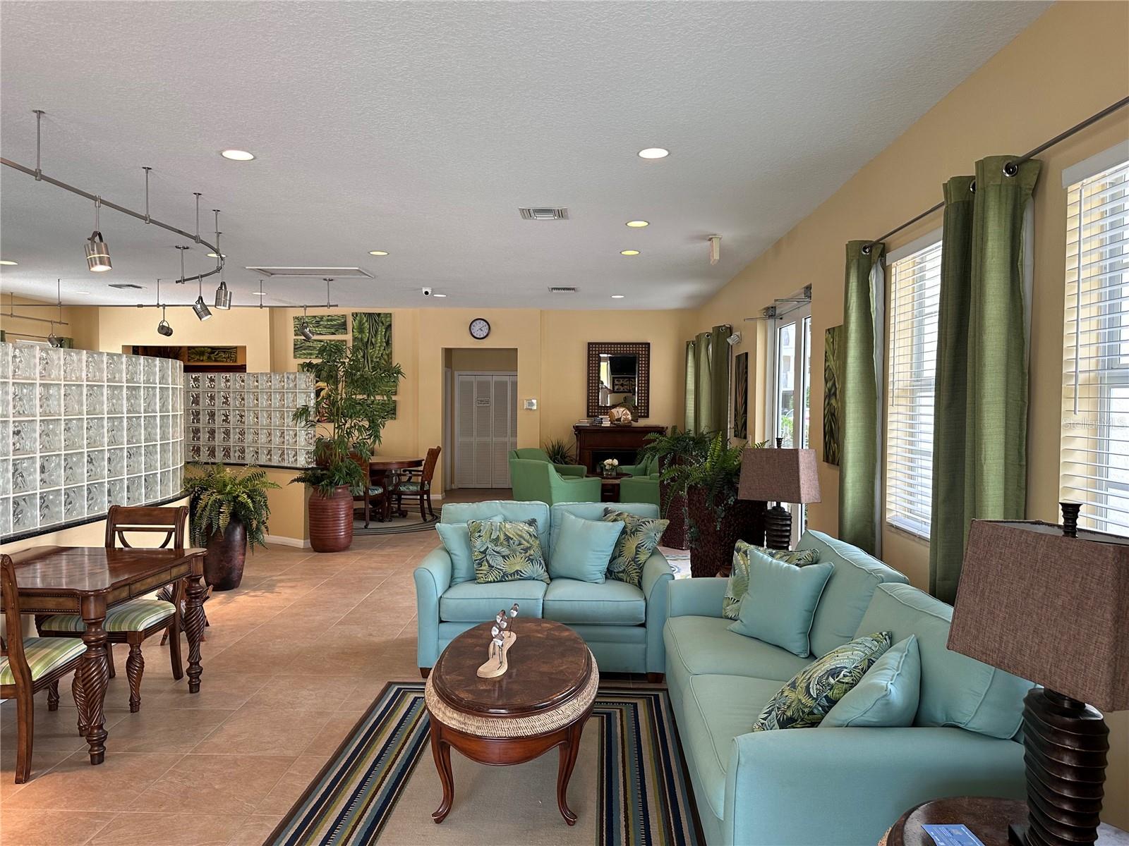 110 FOREST HILLS DR, REDINGTON SHORES, FL — photo 5