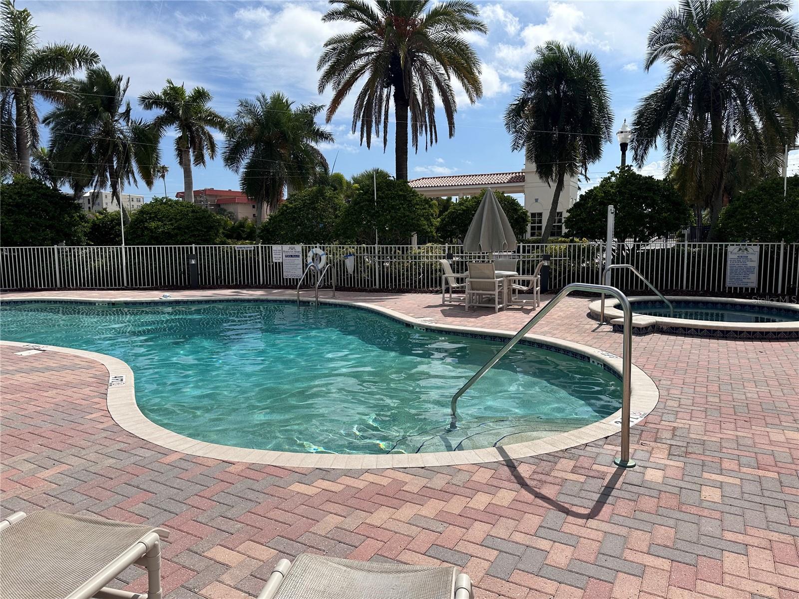 110 FOREST HILLS DR, REDINGTON SHORES, FL — photo 7