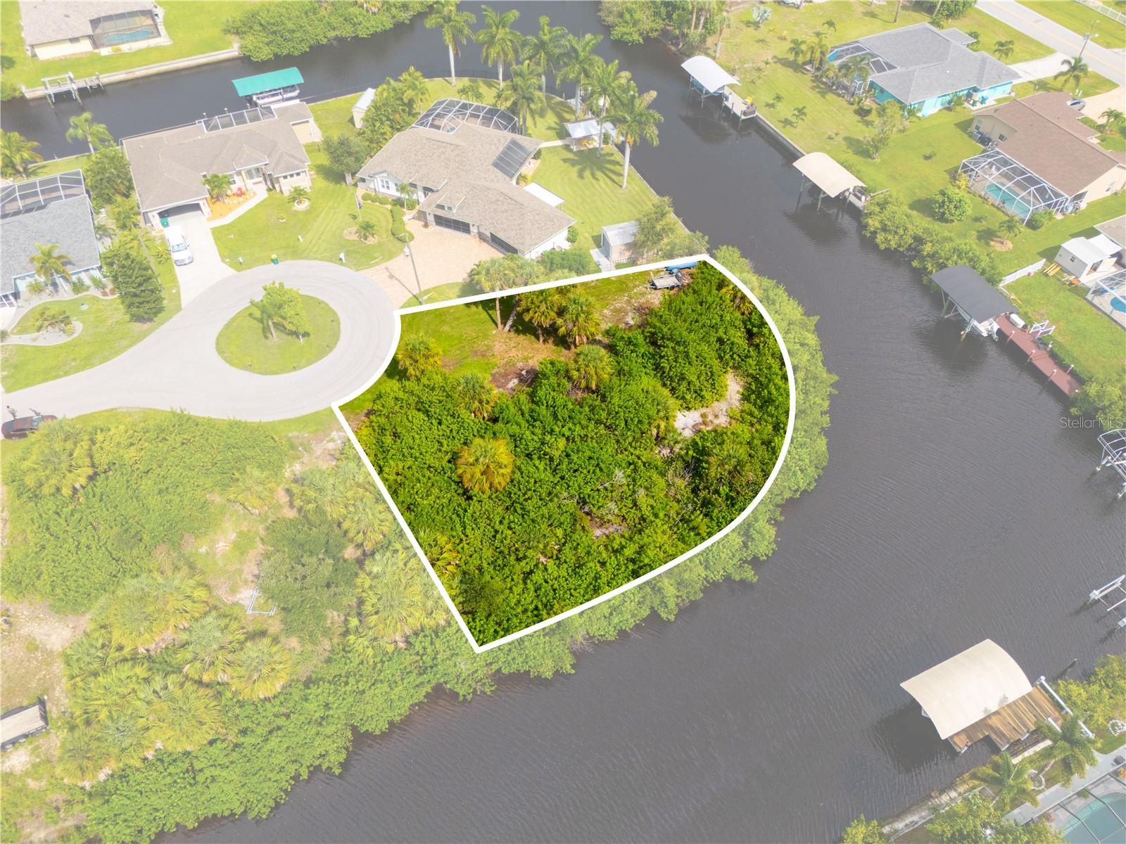 4497 BAYVIEW ST, PORT CHARLOTTE, FL — photo 9