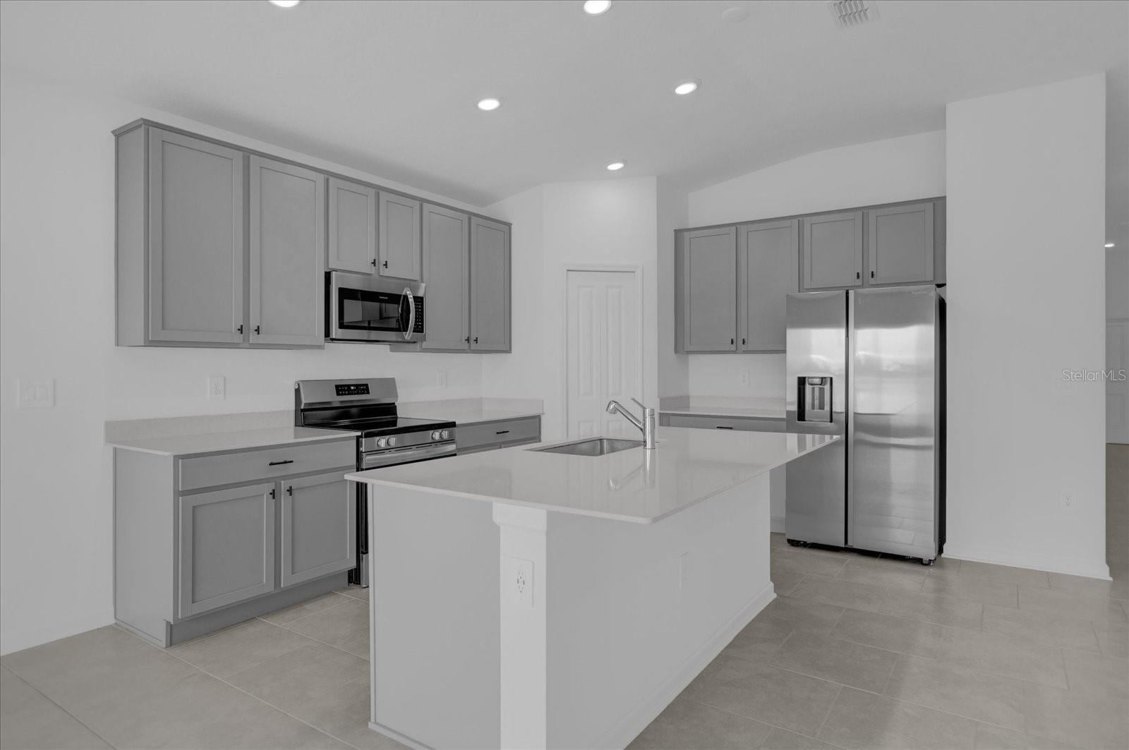 4939 WORCHESTER DR, KISSIMMEE, FL — photo 8