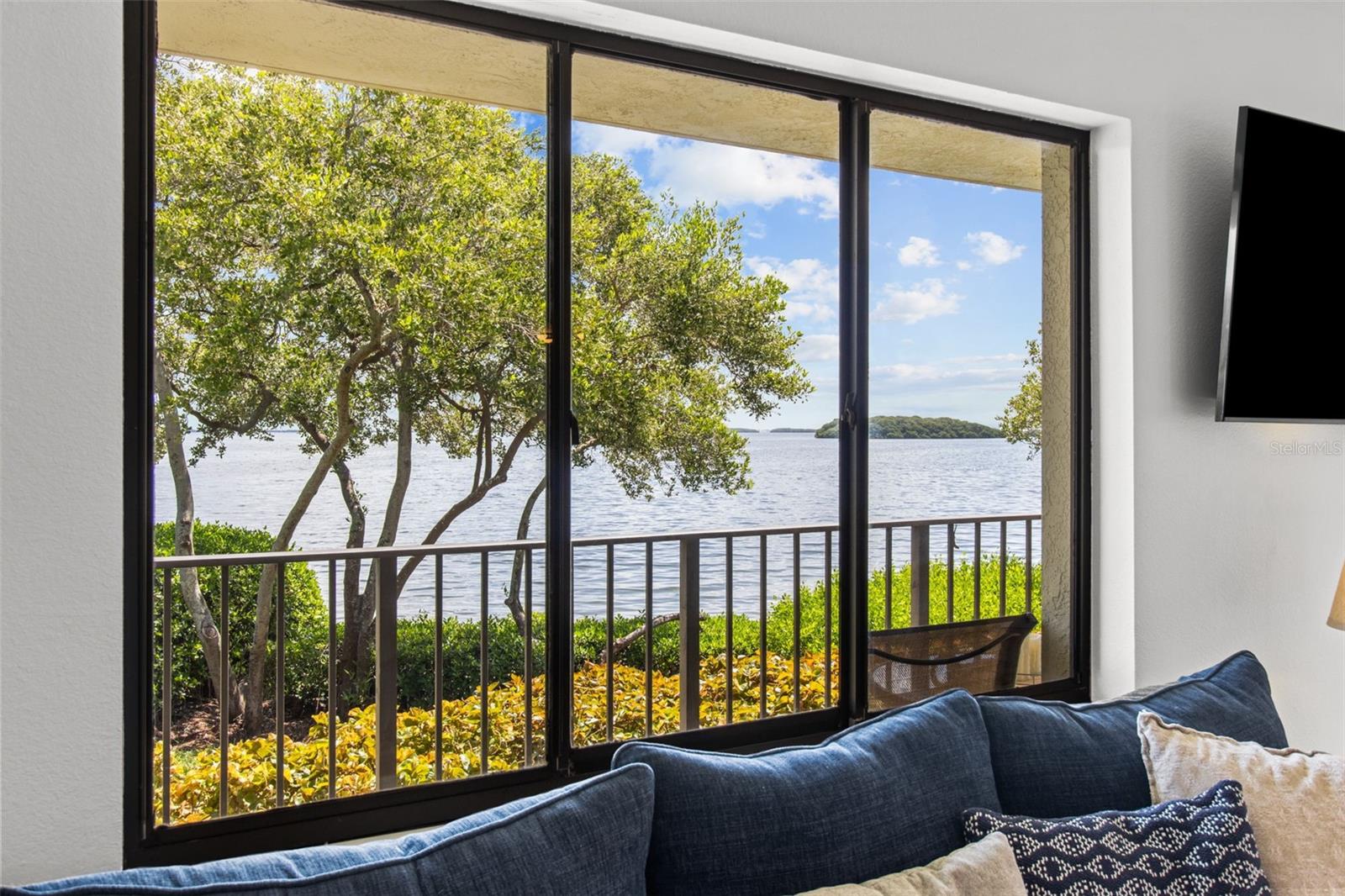1515 PINELLAS BAYWAY S #65, ST PETERSBURG, FL — photo 25