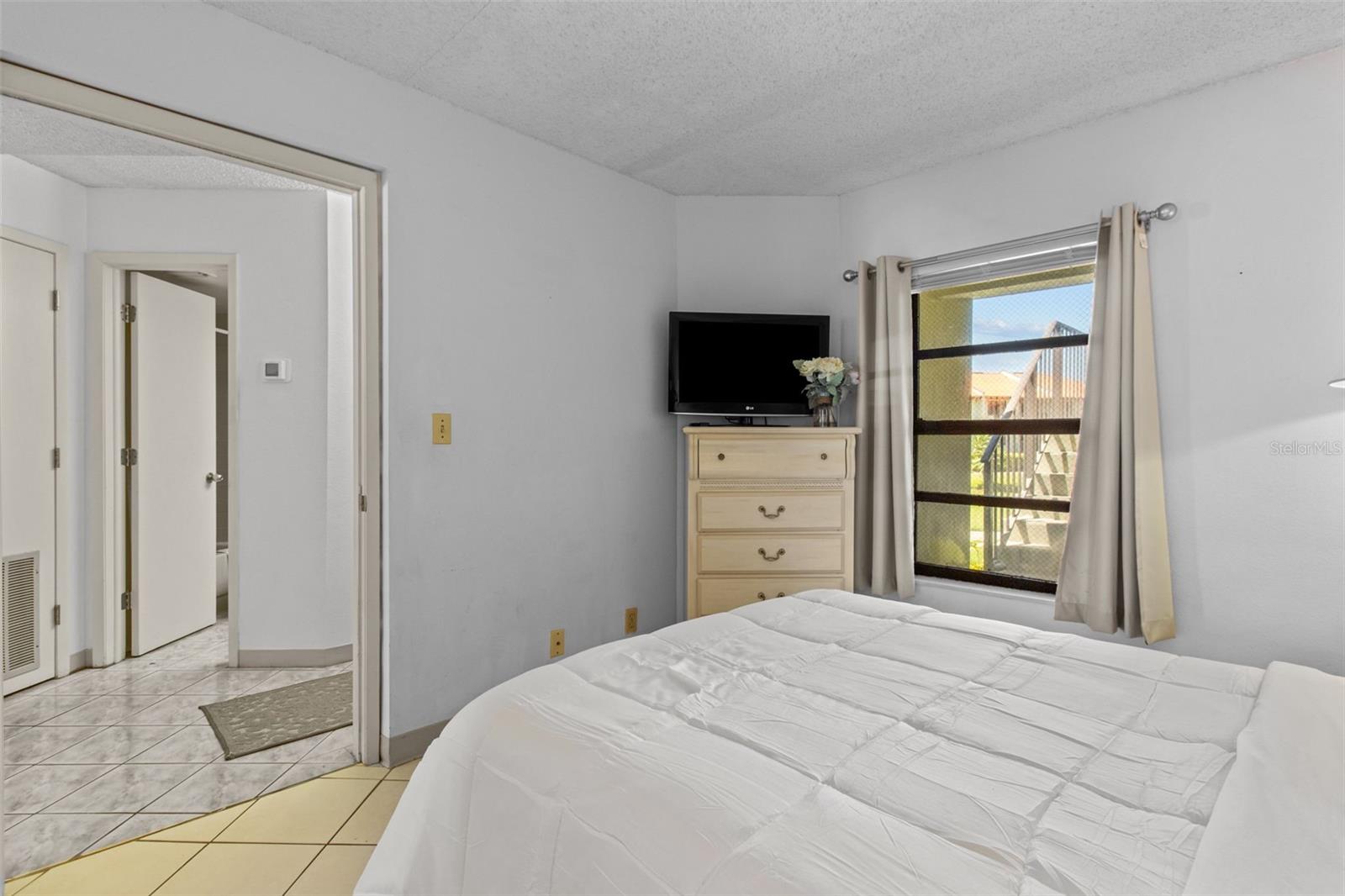 1515 PINELLAS BAYWAY S #65, ST PETERSBURG, FL — photo 37
