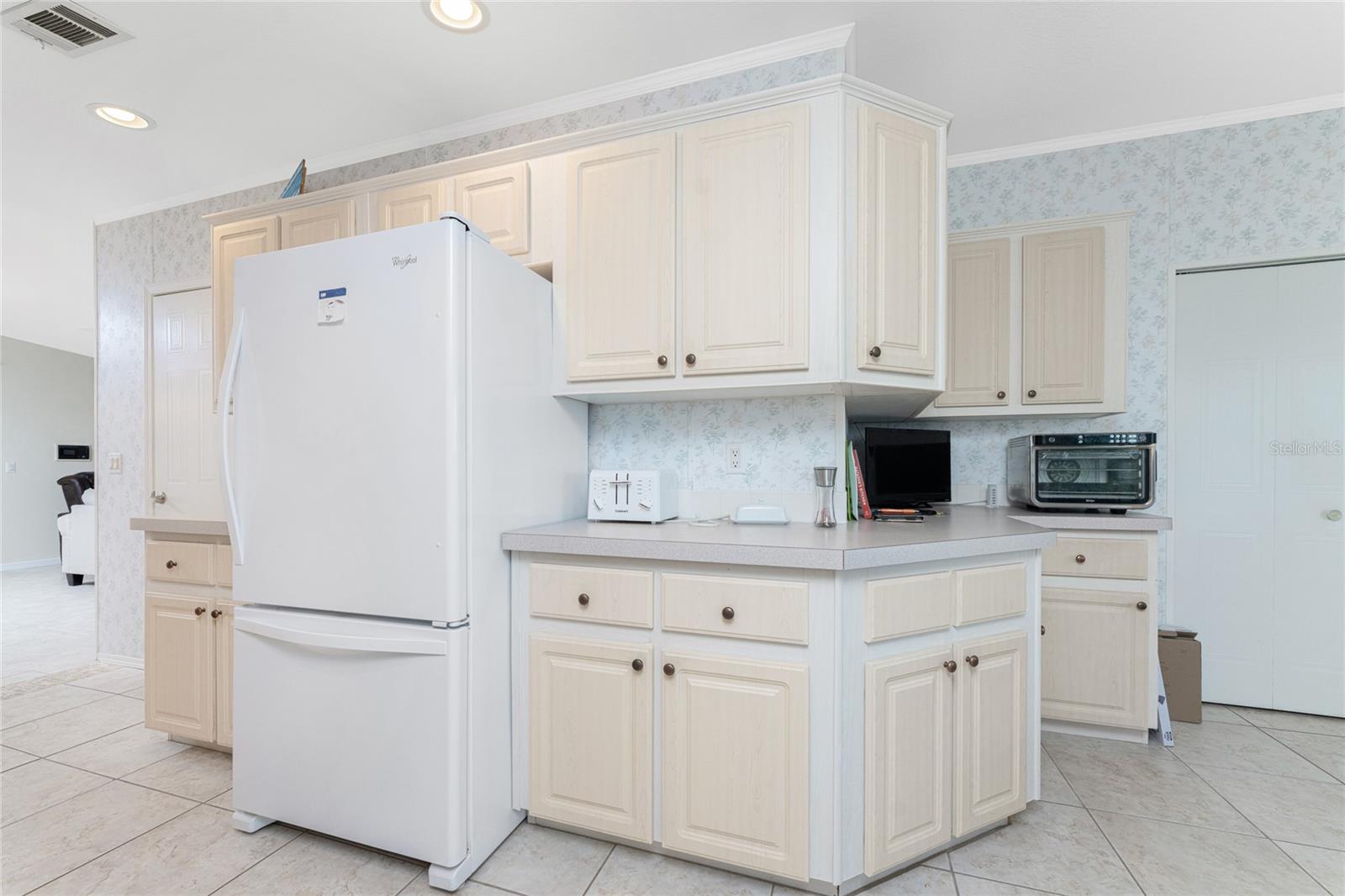63 WINDMILL BLVD #204O, PUNTA GORDA, FL — photo 15