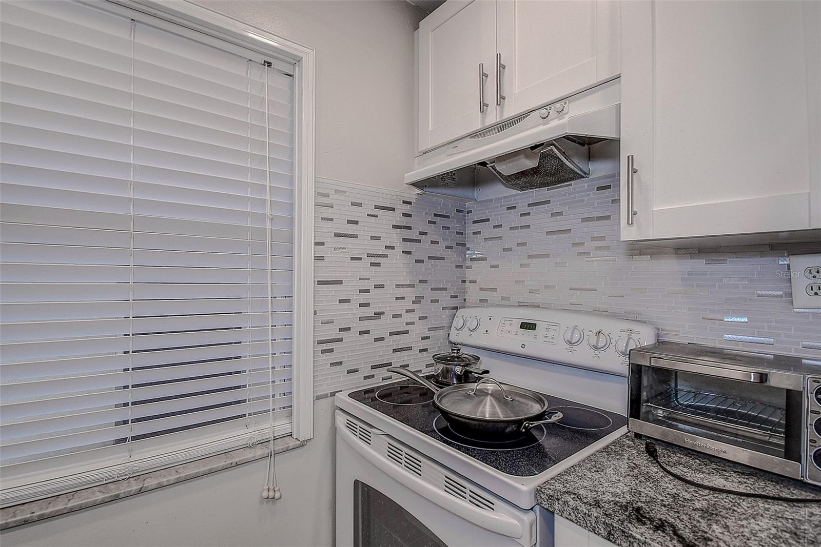 2438 ENTERPRISE RD #6, CLEARWATER, FL — photo 14