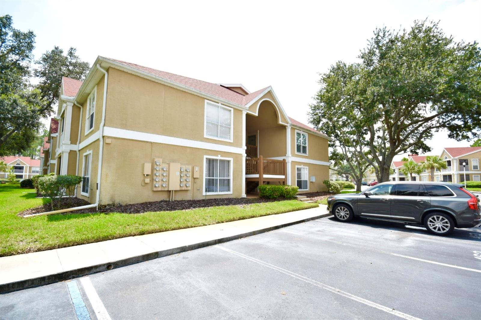 9481 HIGHLAND OAK DR #1402, TAMPA, FL — photo 3