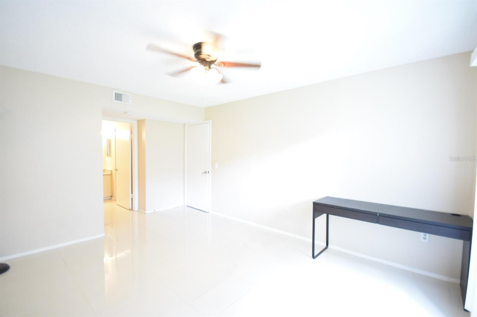 9481 HIGHLAND OAK DR #1402, TAMPA, FL — photo 19