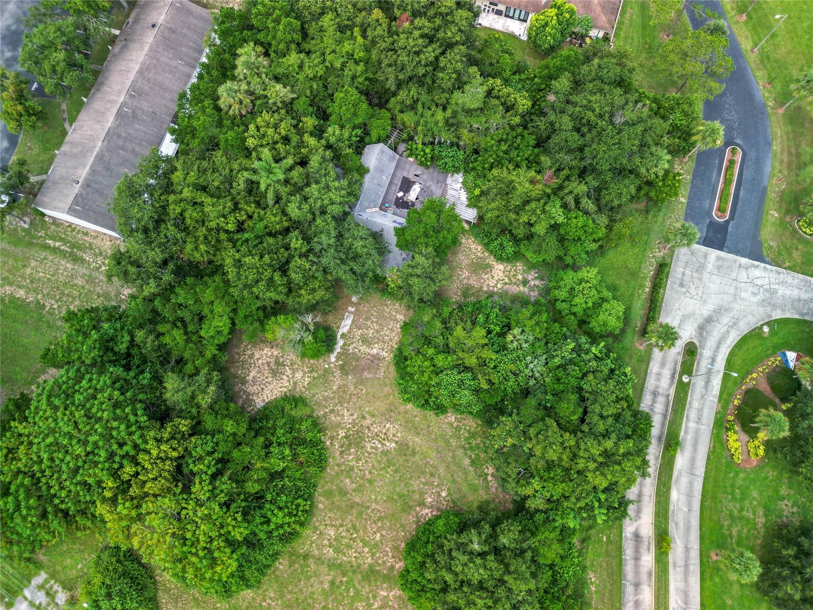 30035 STATE ROAD 19, TAVARES, FL — photo 15