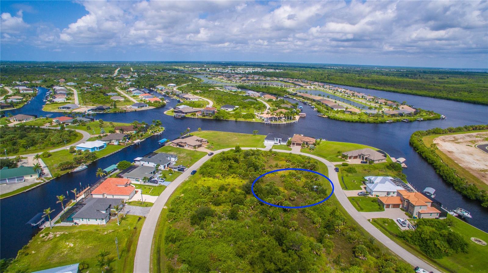15505 MARGO CIR, PORT CHARLOTTE, FL — photo 2