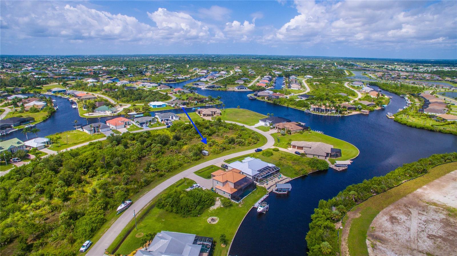 15505 MARGO CIR, PORT CHARLOTTE, FL