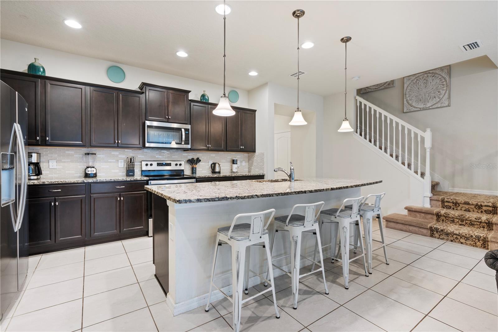 2428 DUBAI ST, KISSIMMEE, FL — photo 10