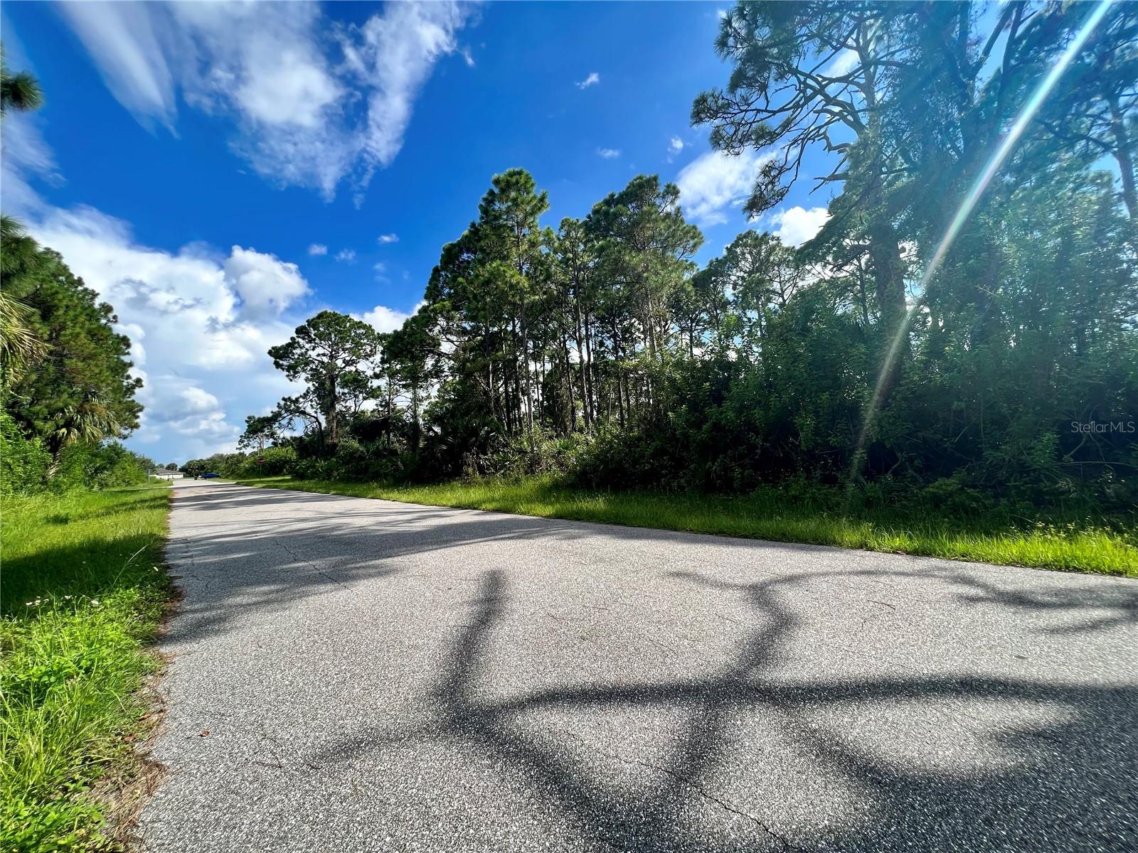 3108 MONTGOMERY DR, PORT CHARLOTTE, FL — photo 3