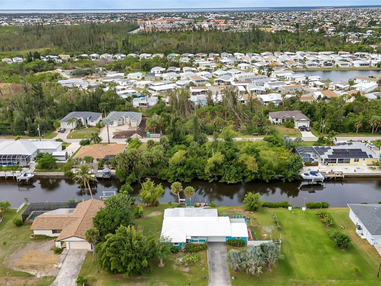 3410, 3402, 3420 COLONY CT, PUNTA GORDA, FL — photo 5