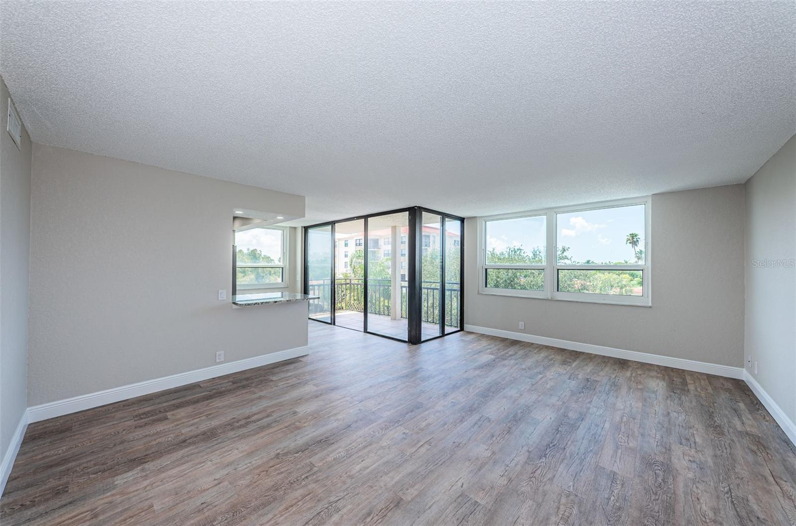 6177 SUN BLVD #404, ST PETERSBURG, FL — photo 30