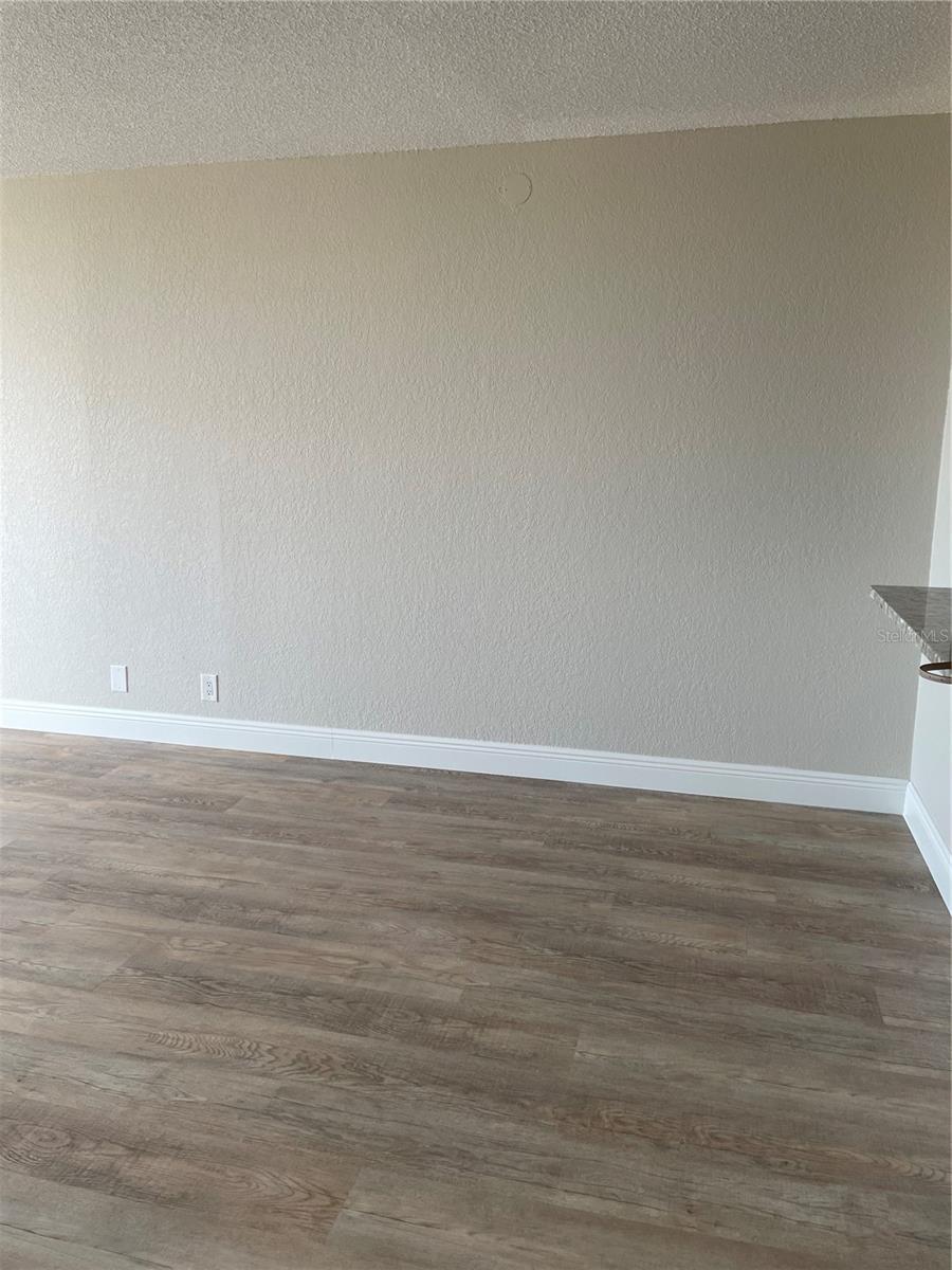 6177 SUN BLVD #405, ST PETERSBURG, FL — photo 4
