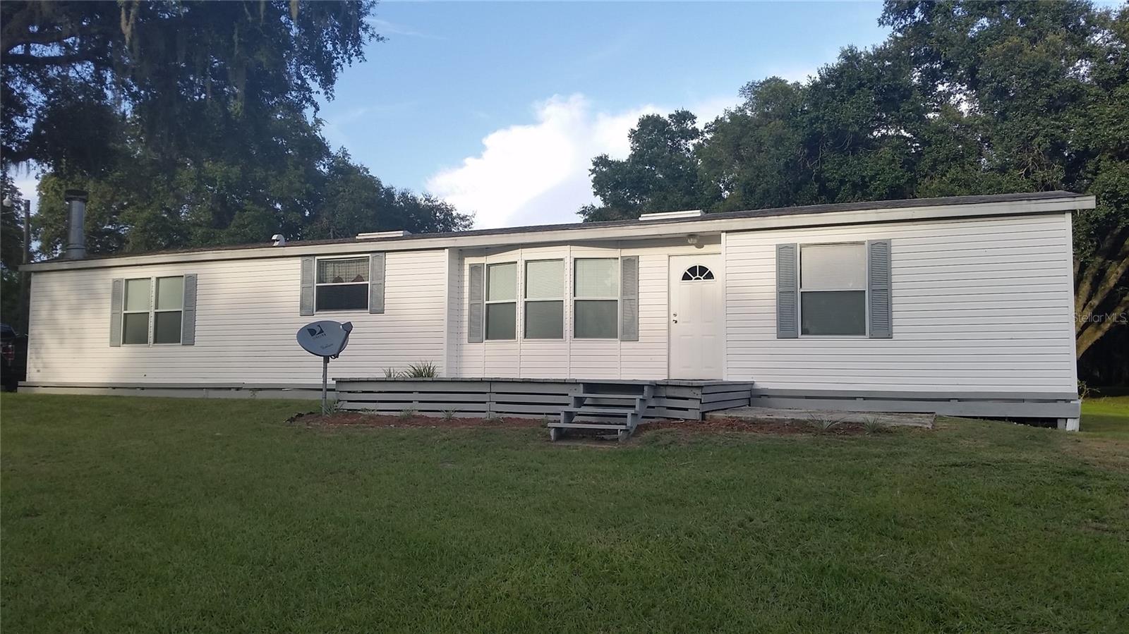 30340 BAYLOR LN, WESLEY CHAPEL, FL — photo 2