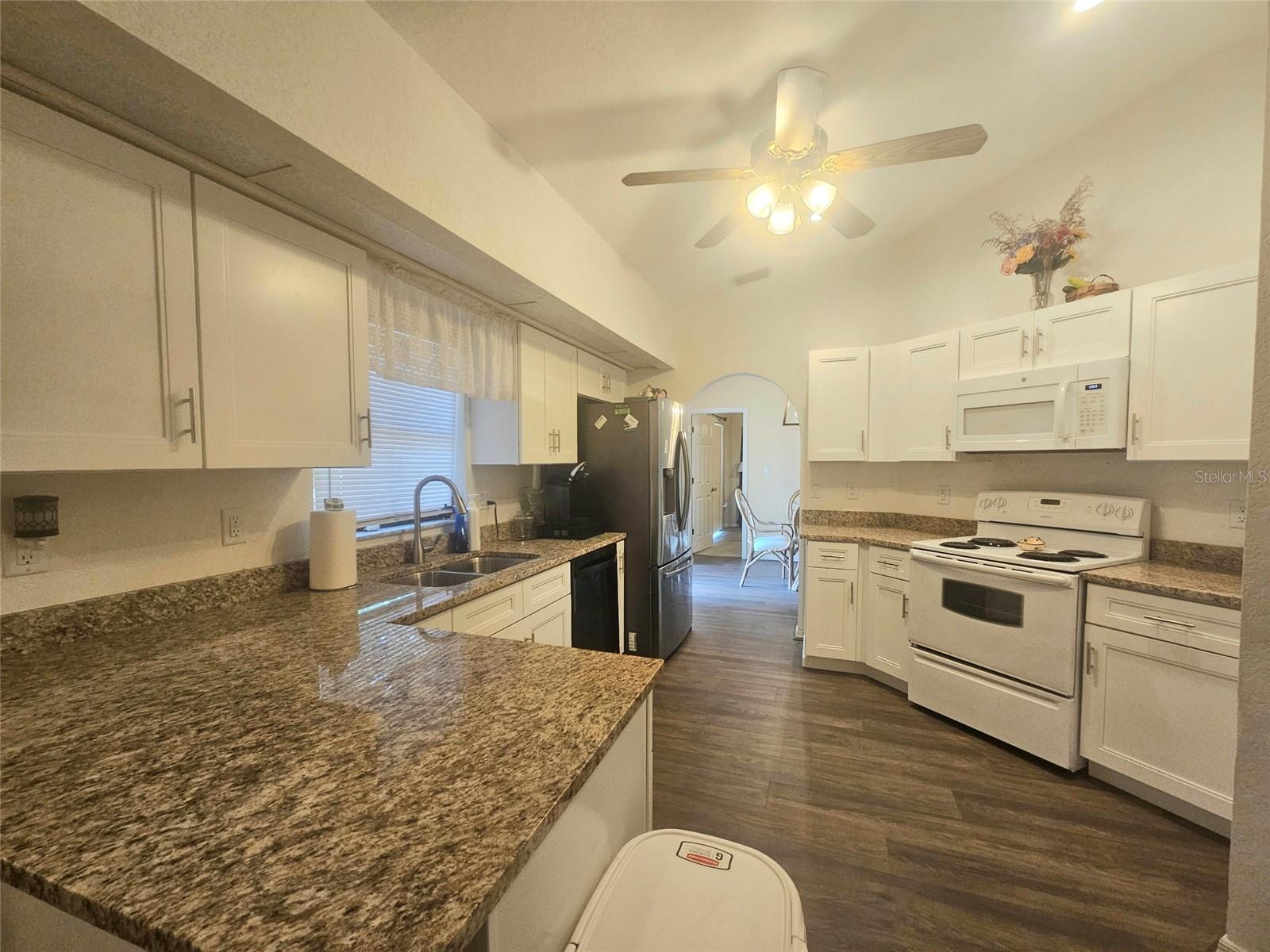 1011 TROPICAL AVE NW, PORT CHARLOTTE, FL — photo 3
