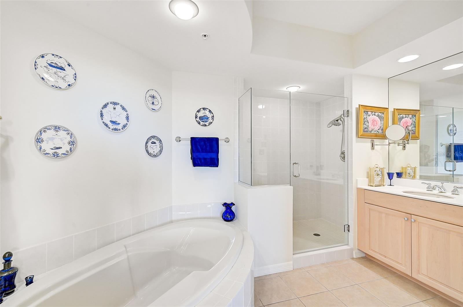 409 N POINT RD #502, OSPREY, FL — photo 21