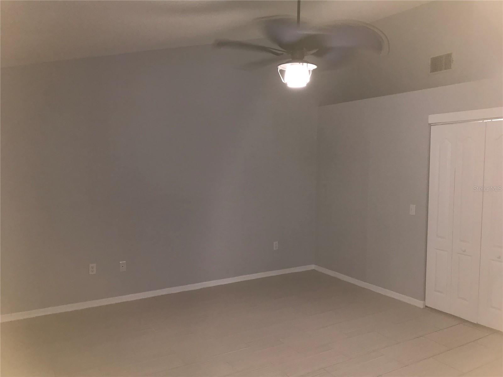 10425 LA MIRAGE CT #202, TAMPA, FL — photo 22