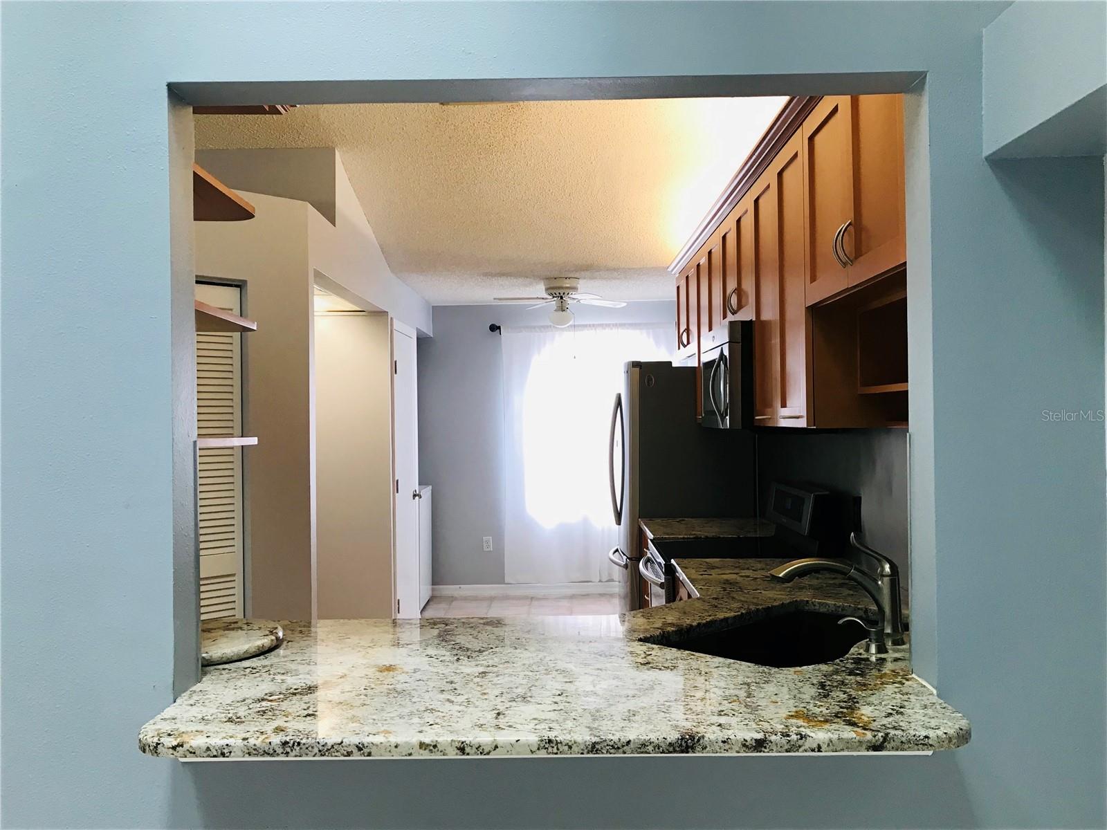 10425 LA MIRAGE CT #202, TAMPA, FL — photo 27