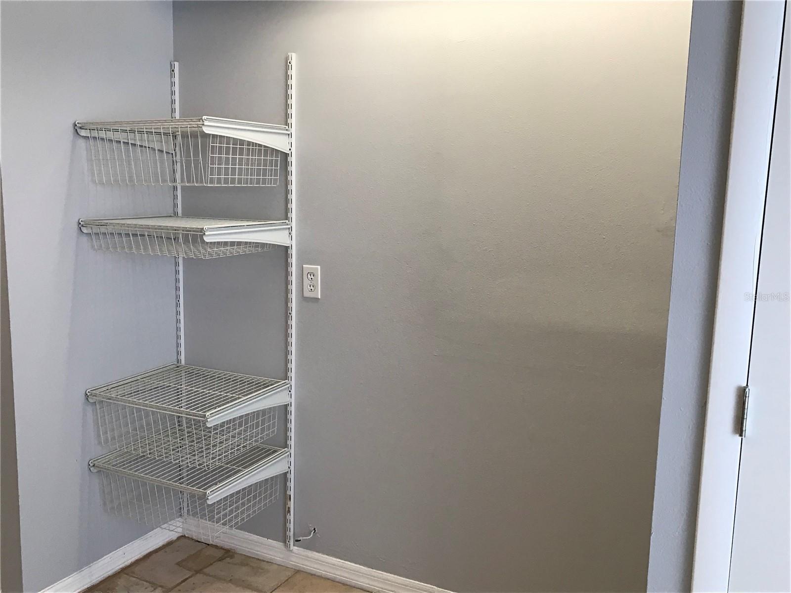 10425 LA MIRAGE CT #202, TAMPA, FL — photo 36
