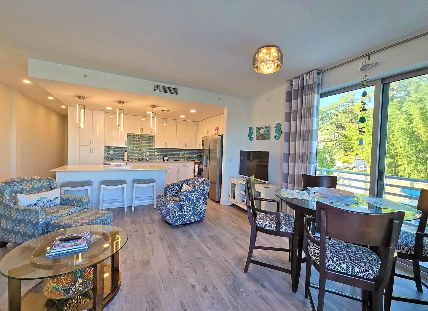 1709 N TAMIAMI TRL #201, SARASOTA, FL — photo 7