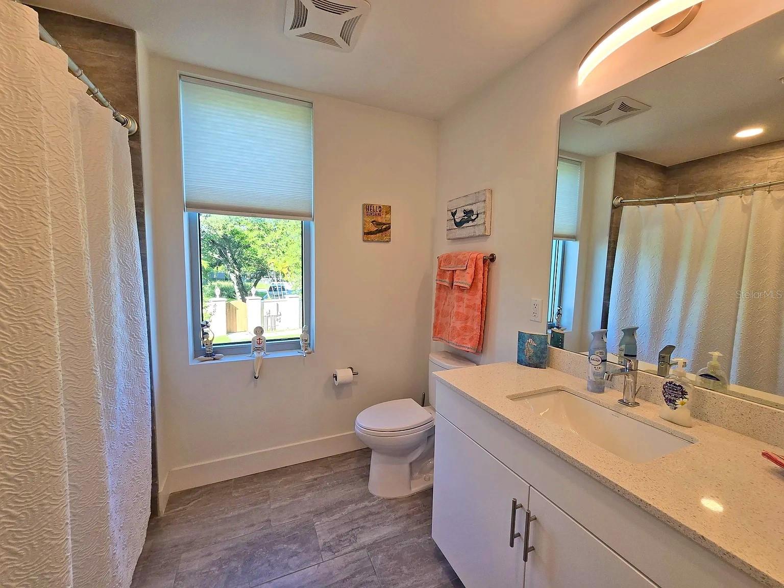 1709 N TAMIAMI TRL #201, SARASOTA, FL — photo 16