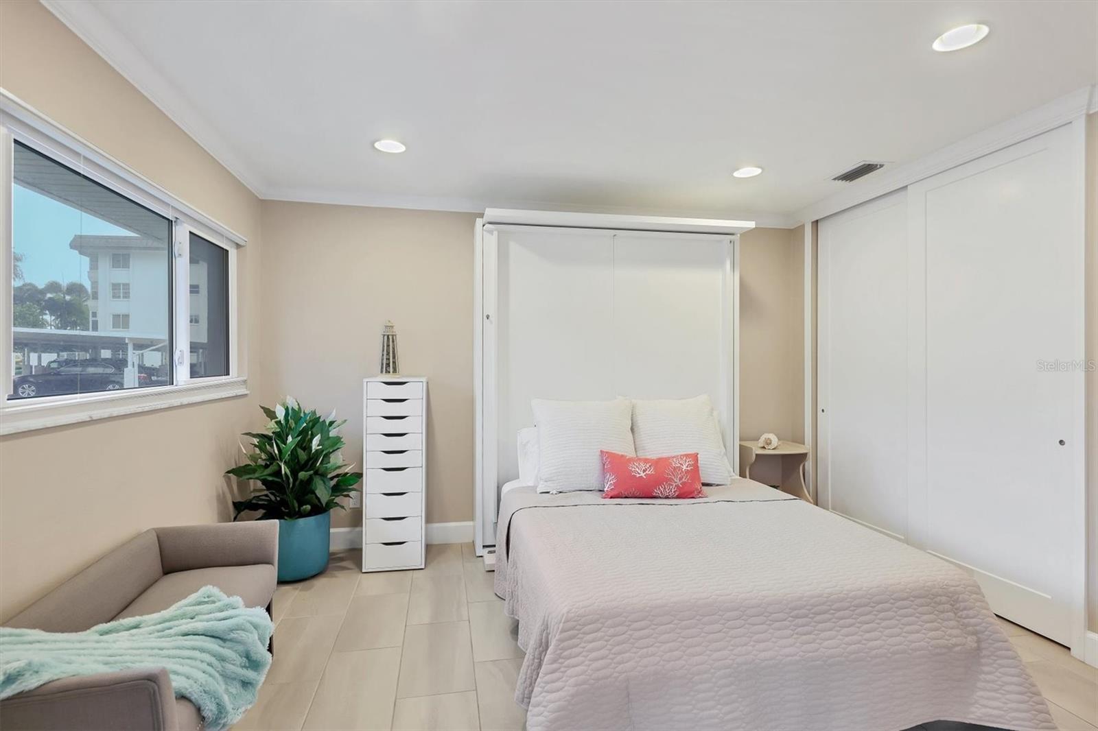 1900 BENJAMIN FRANKLIN DR #V-15, SARASOTA, FL — photo 21