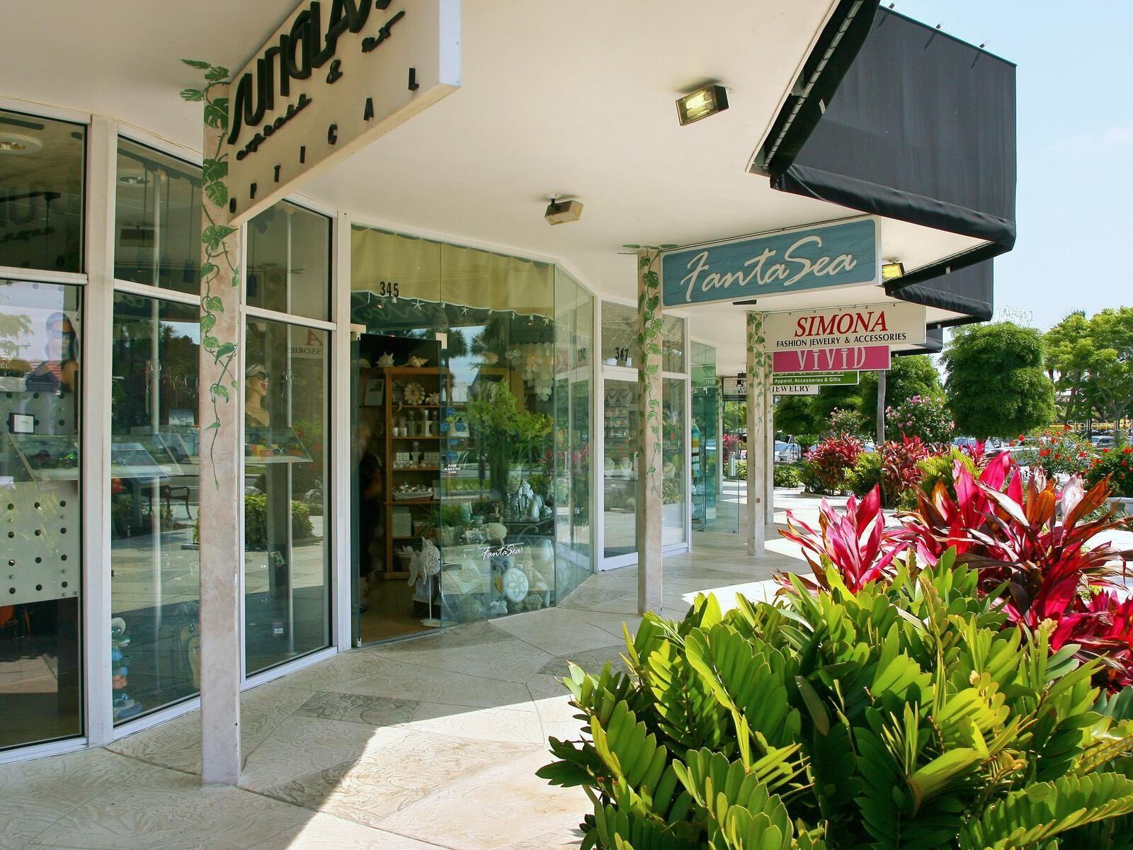 1900 BENJAMIN FRANKLIN DR #V-15, SARASOTA, FL — photo 38