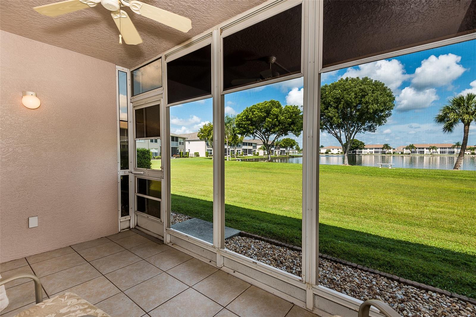 11644 EGRET CIR #1303, LAKE SUZY, FL — photo 24
