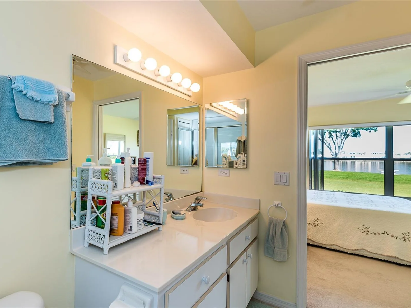 11644 EGRET CIR #1303, LAKE SUZY, FL — photo 28