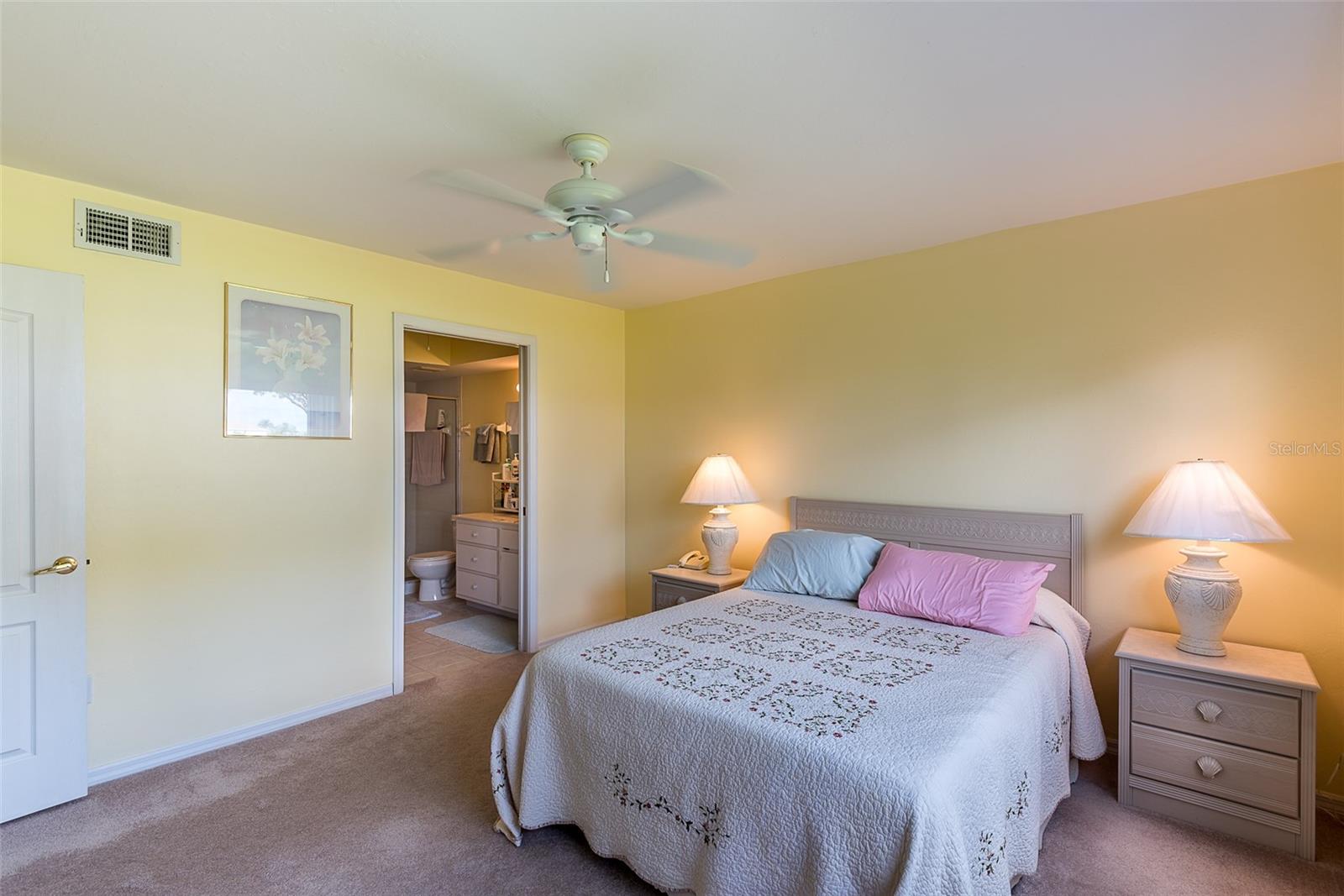 11644 EGRET CIR #1303, LAKE SUZY, FL — photo 44