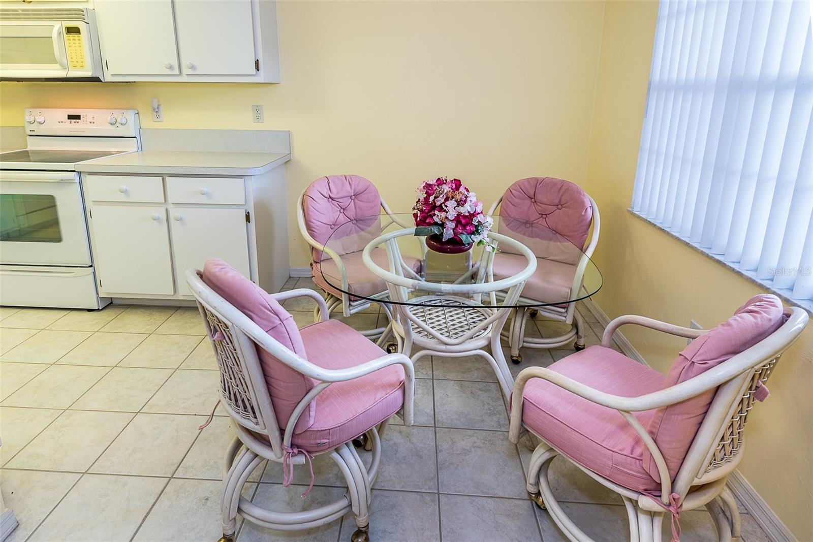 11644 EGRET CIR #1303, LAKE SUZY, FL — photo 68