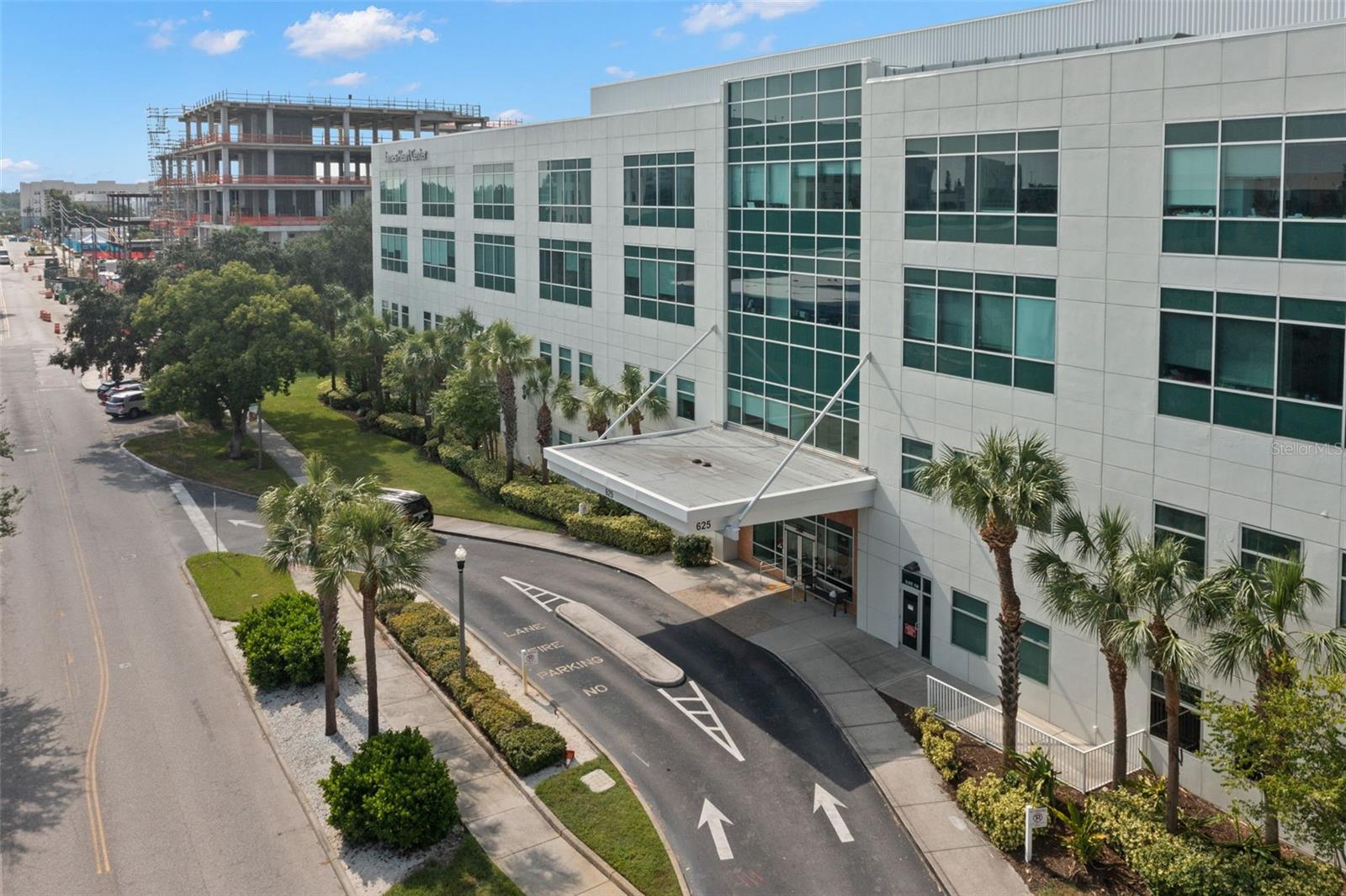 625 6TH AVE S #405, ST PETERSBURG, FL — photo 58