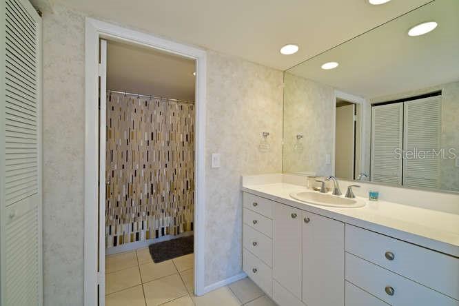 2425 GULF OF MEXICO DR #7F, LONGBOAT KEY, FL — photo 11