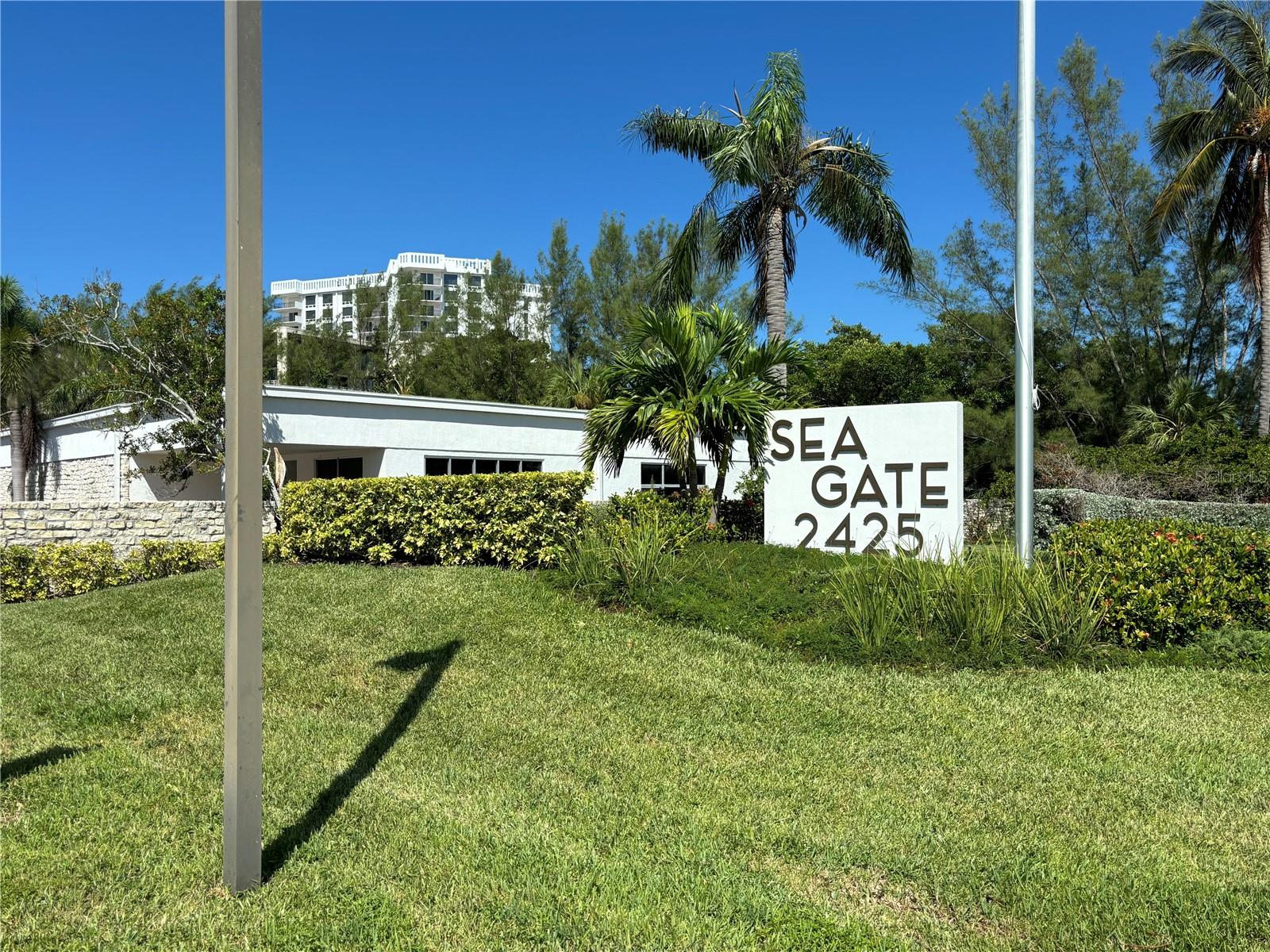 2425 GULF OF MEXICO DR #7F, LONGBOAT KEY, FL — photo 50