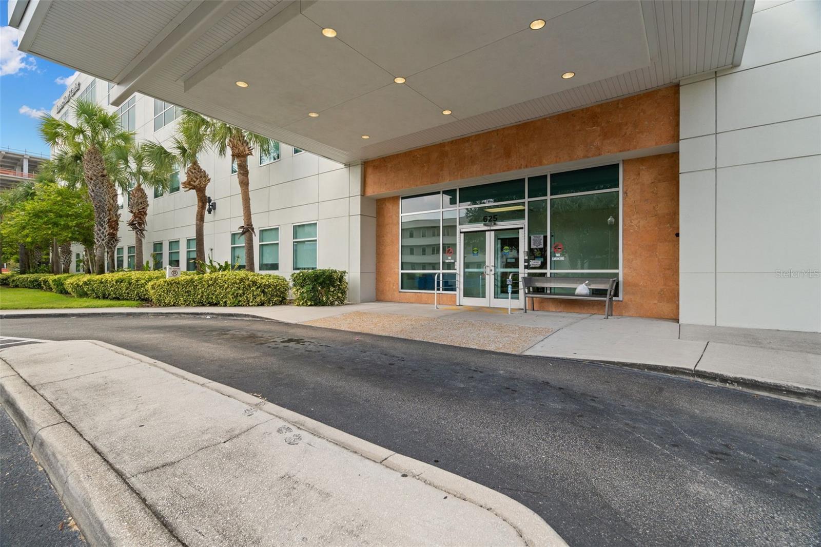 625 6TH AVE S #405, ST PETERSBURG, FL — photo 4