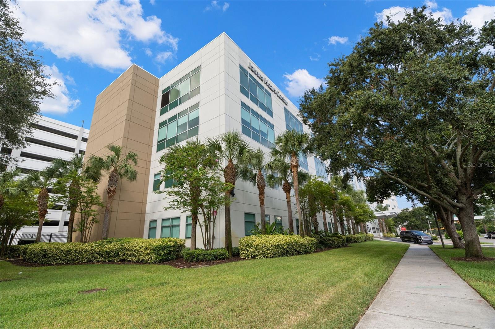 625 6TH AVE S #405, ST PETERSBURG, FL — photo 101
