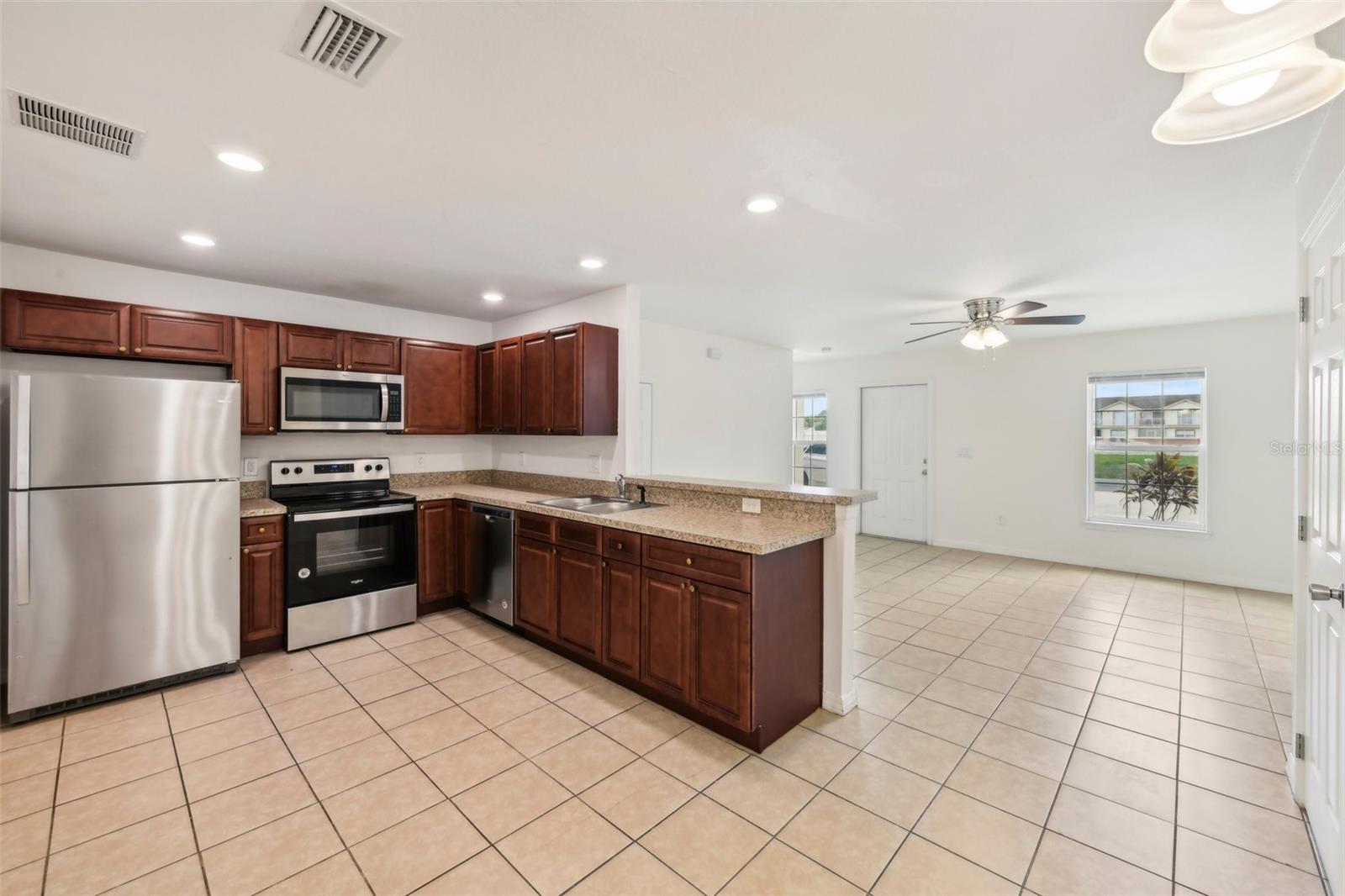 210 MAJORS LN #B, KISSIMMEE, FL — photo 19